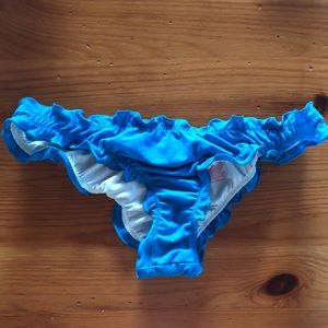 Victoria’s Secret itsy ruffle bikini bottoms!